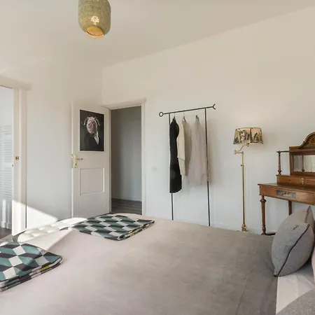 Bed & Breakfast Eleventh Floor 4*