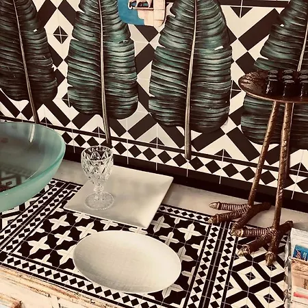 Bed & Breakfast Eleventh Floor Cagliari