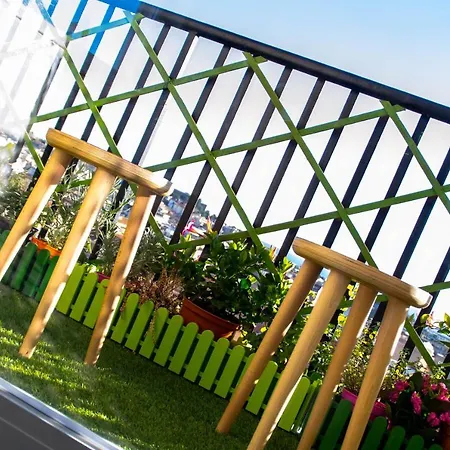 Eleventh Floor 住宿加早餐酒店 卡利亚里