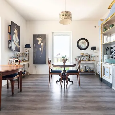 Eleventh Floor Bed and breakfast Cagliari