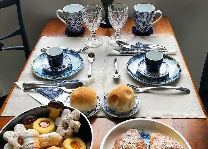 Nocleg ze śniadaniem Eleventh Floor 4*