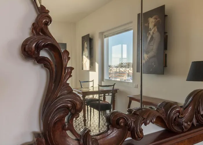 Eleventh Floor 4* Cagliari