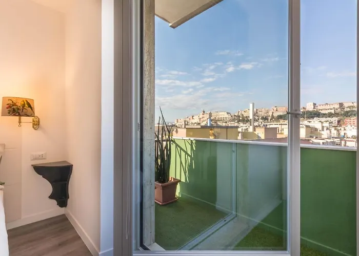 Eleventh Floor 4* Cagliari