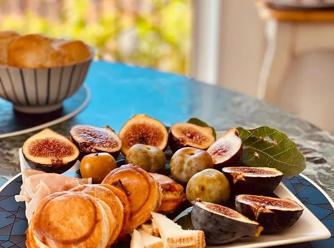 Nocleg ze śniadaniem Eleventh Floor